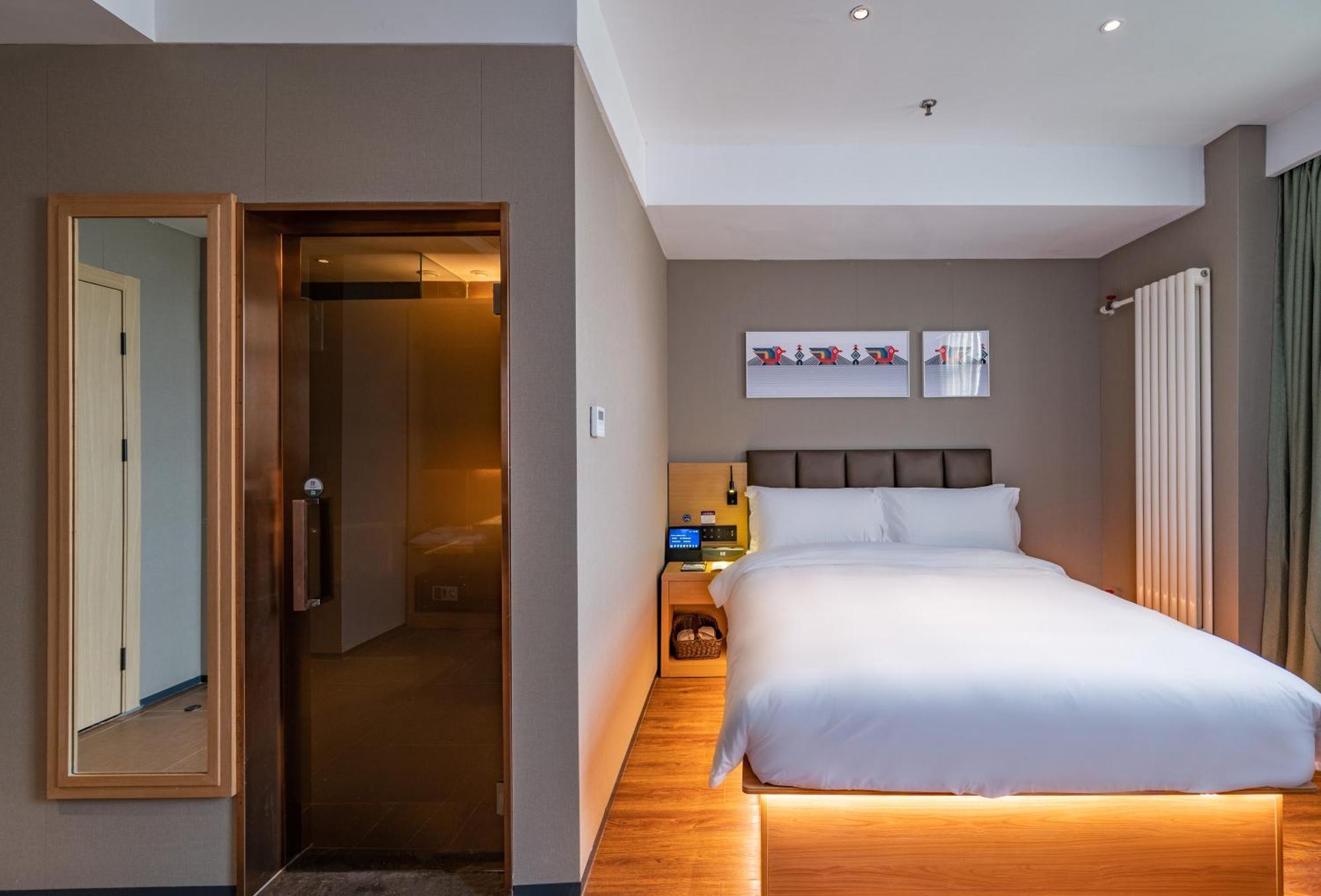 Hotel True Go - Asian Games Village National Convention Center 3*